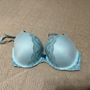 Victoria’s Secret Body by Victoria perfect shape bra- 36C